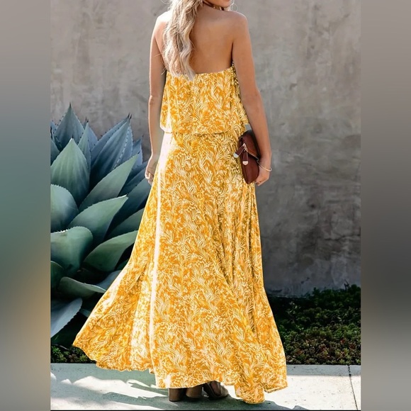 NWT-Boho Floral Print Off The Shoulder Ruffle Trim Dress - Picture 6 of 7